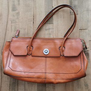 Pelle Studio Leather Shoulder Bag